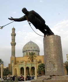 Saddam statue toppled 2003