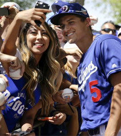 Corey Seager with female fan