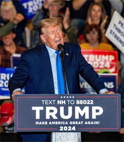 Donald Trump at New Hampshire rally